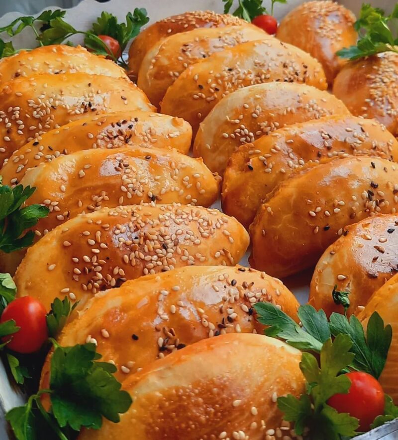 پیراشکی قارچ و گوشت